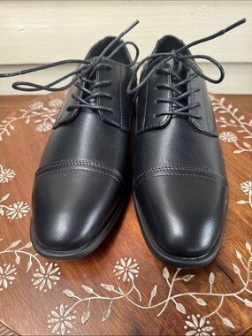 London Fog Men's Black Cap-Toe Lace-Up Oxfords NWOT